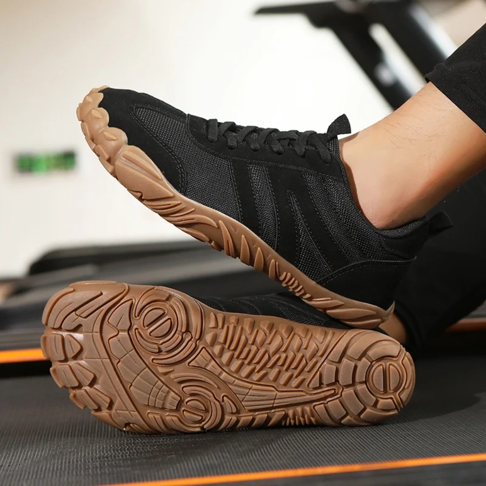 Core-Black-Lifestyle-2